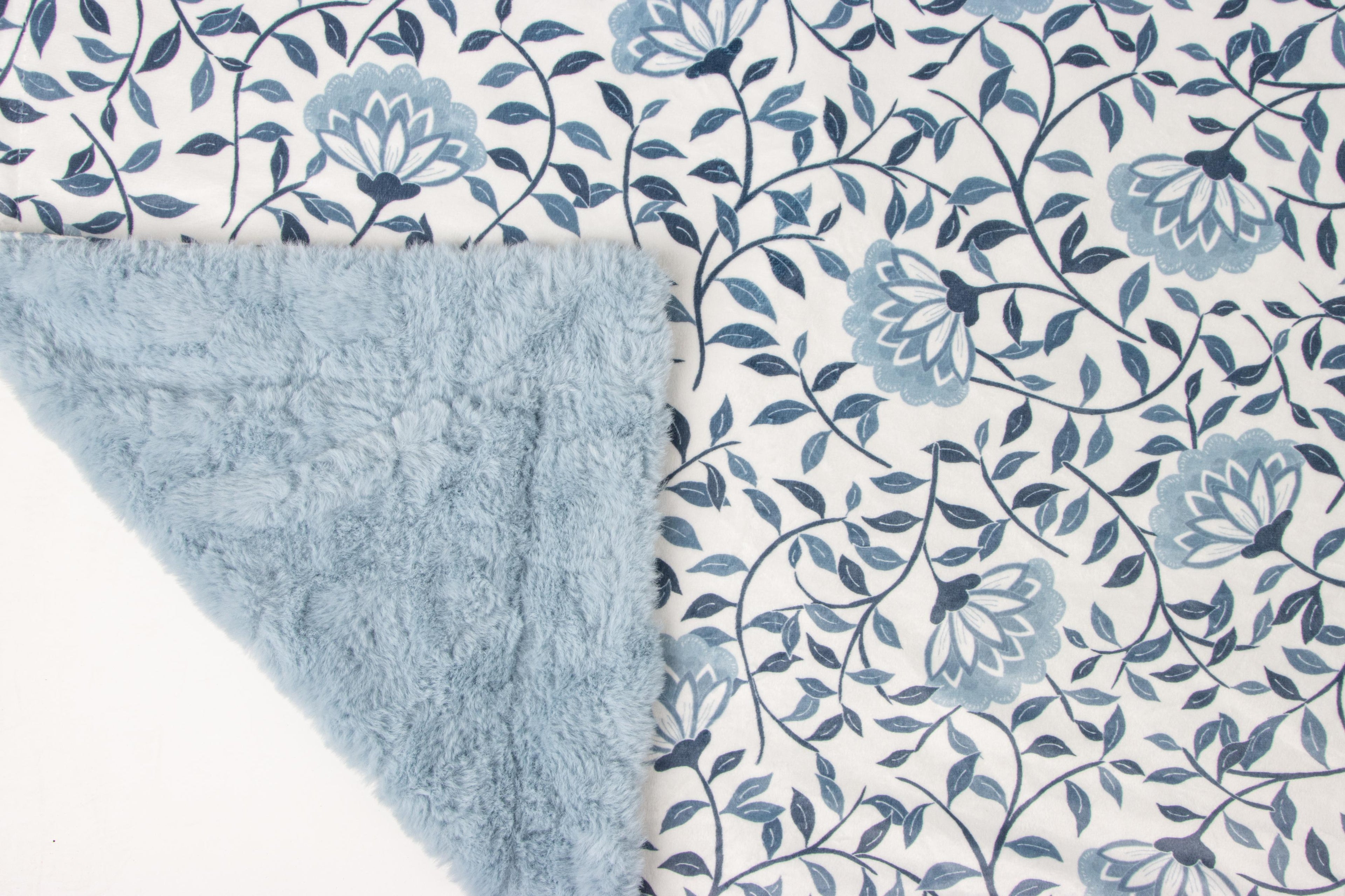 Trailing Blooms Blue Floral Blanket