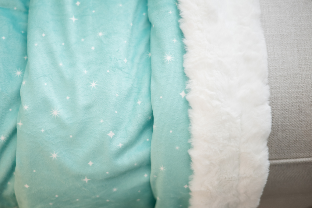 Twinkling Stars Mint Baby Blanket